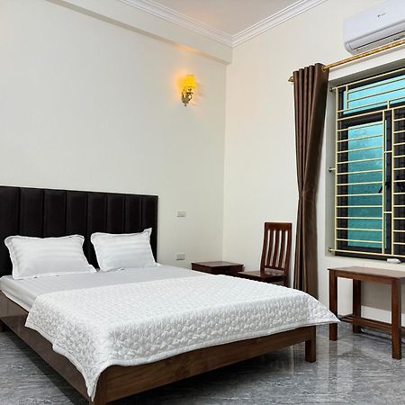 Hotel Minh Thang Nho Quan Esterno foto
