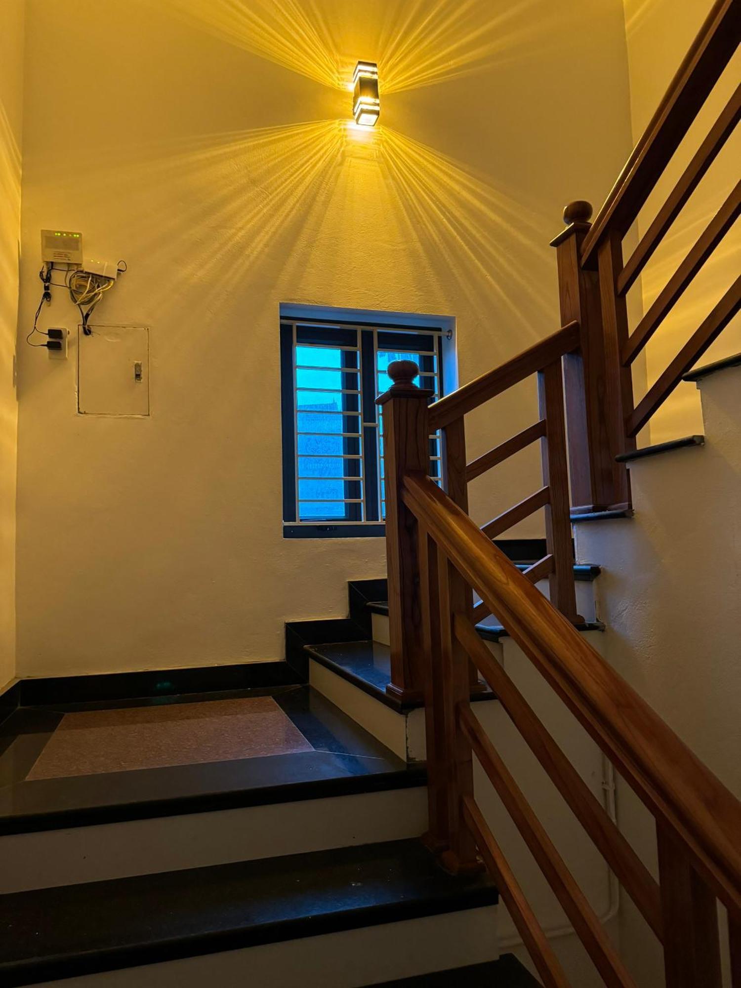 Hotel Minh Thang Nho Quan Esterno foto